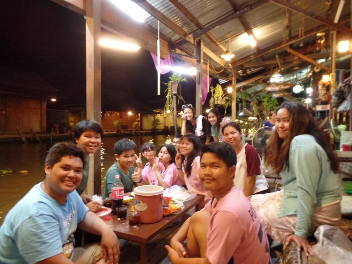 Ban Mae Arom Amphawa Exterior foto