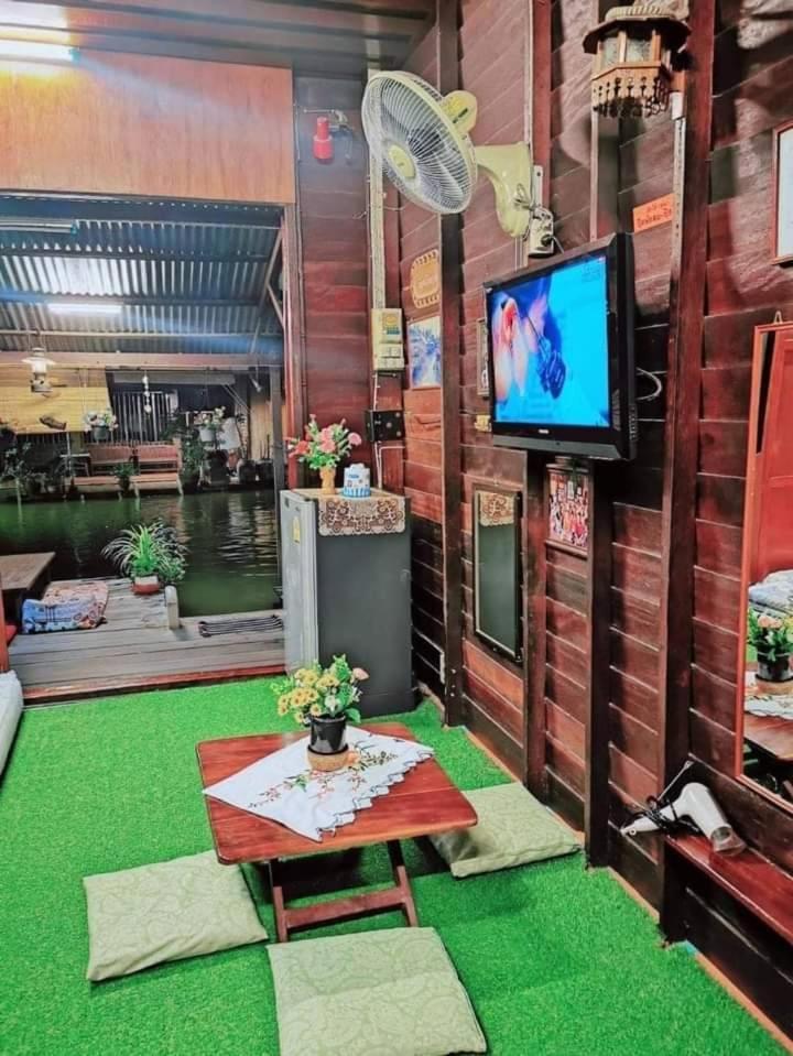 Ban Mae Arom Amphawa Exterior foto
