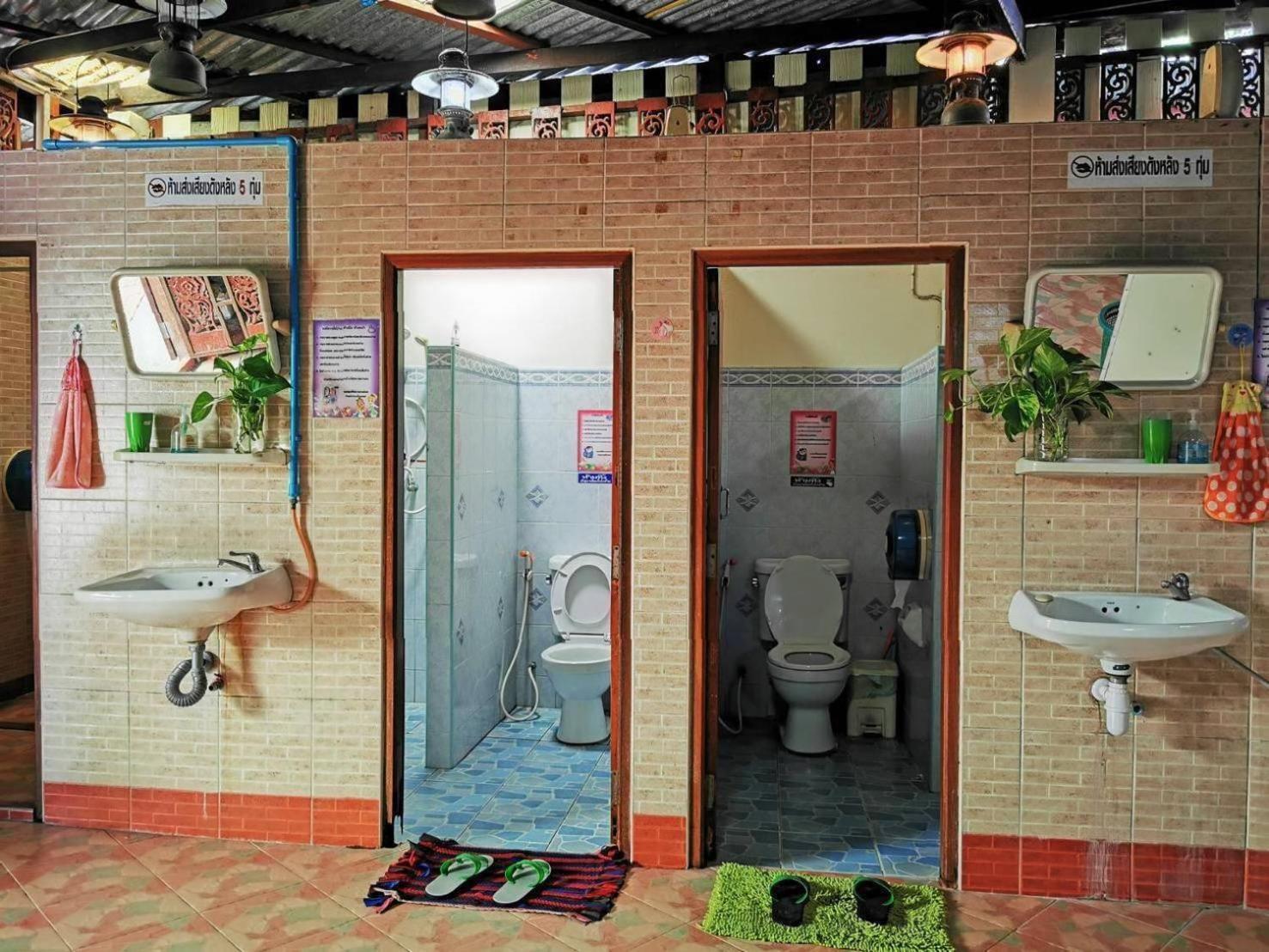 Ban Mae Arom Amphawa Quarto foto